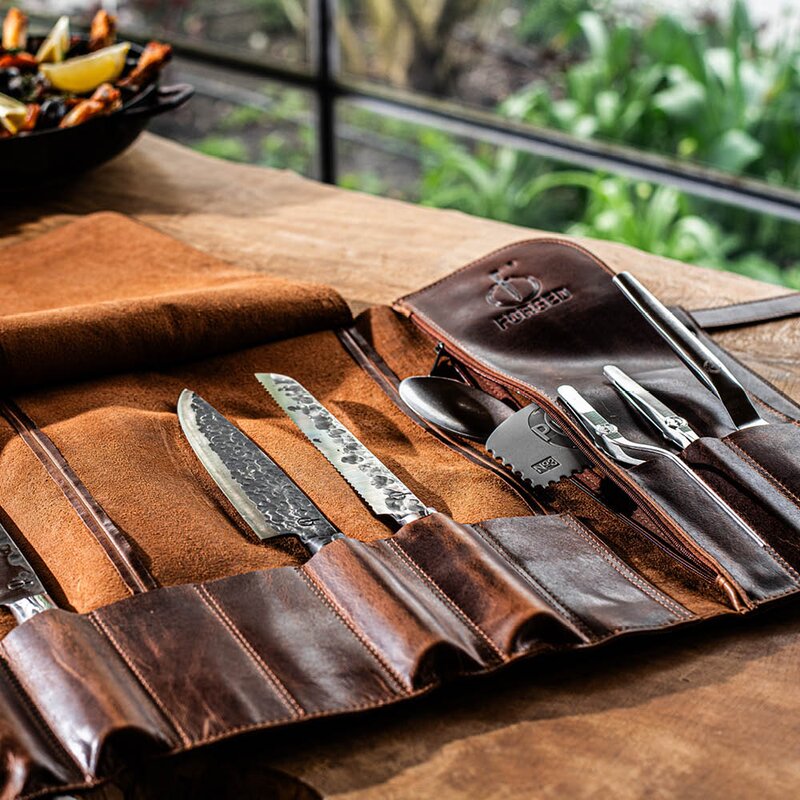 Forged Knivfutteral til 8 kniver kuskinn