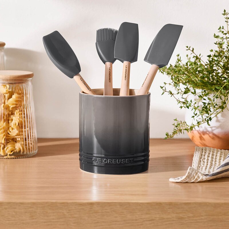 Le Creuset Signature bestikk- og redskapskrukke 1,1L flint