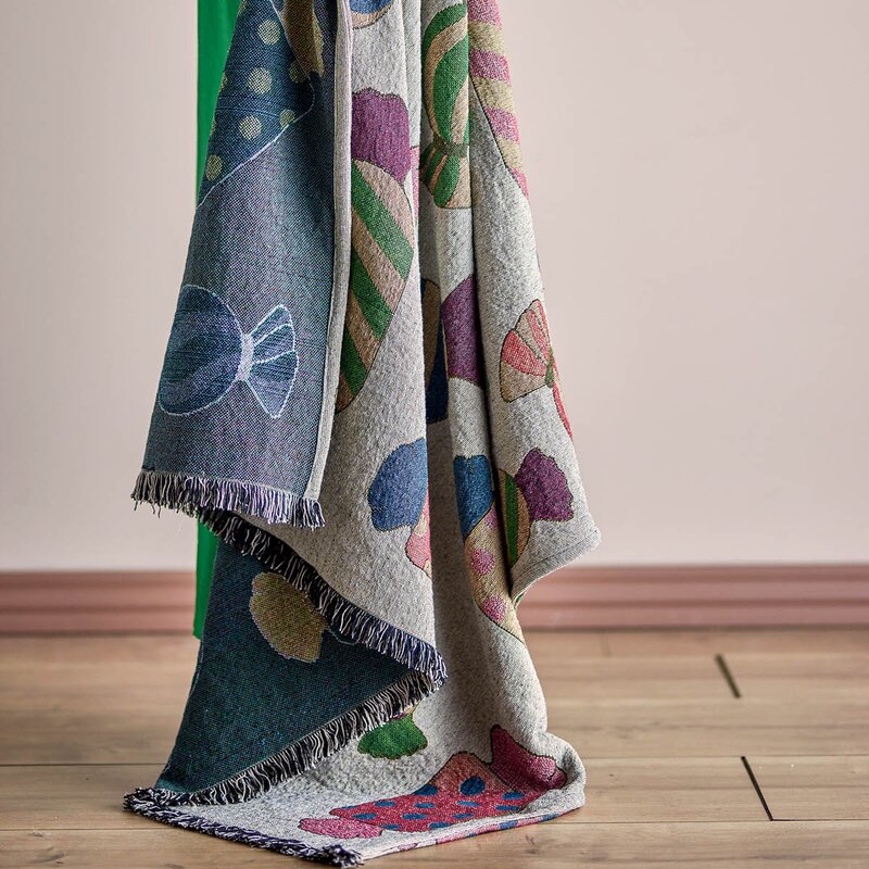 Bloomingville Caramella pledd i resirkulert bomull 130x170 cm multi