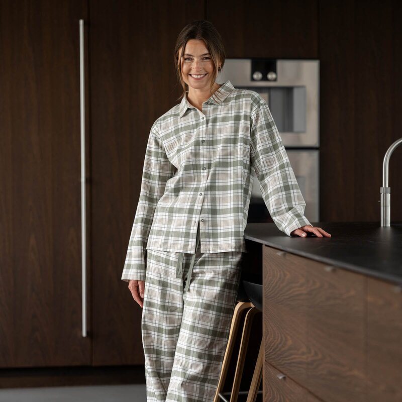 Høie Gabriel flanell pyjamas dame str S dempet grønn