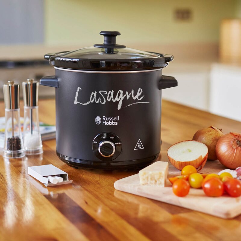 RUSSELL HOBBS SlowCooker gryte med tavle 3,5L 200W svart