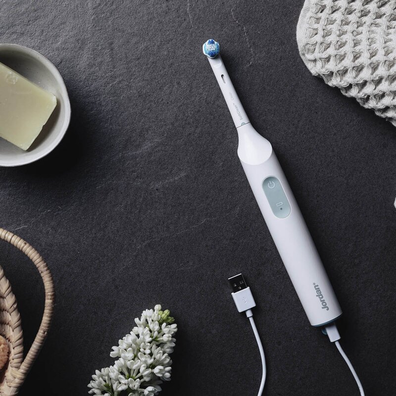 Jordan Clean Smile elektrisk tannbørste TB-100GY hvit