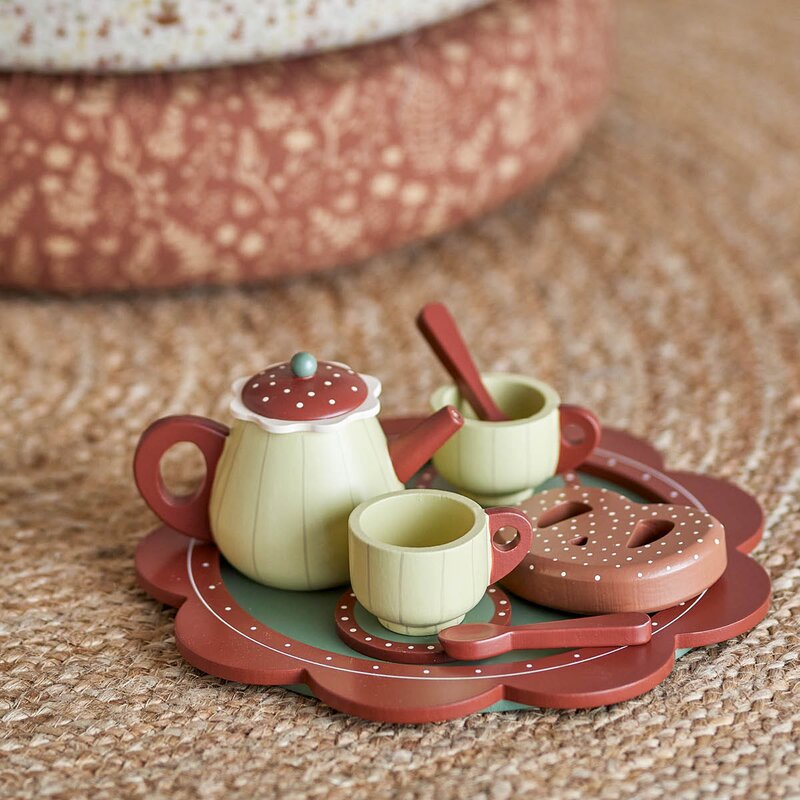 Bloomingville MINI Bette tesett til barn 9 deler tre