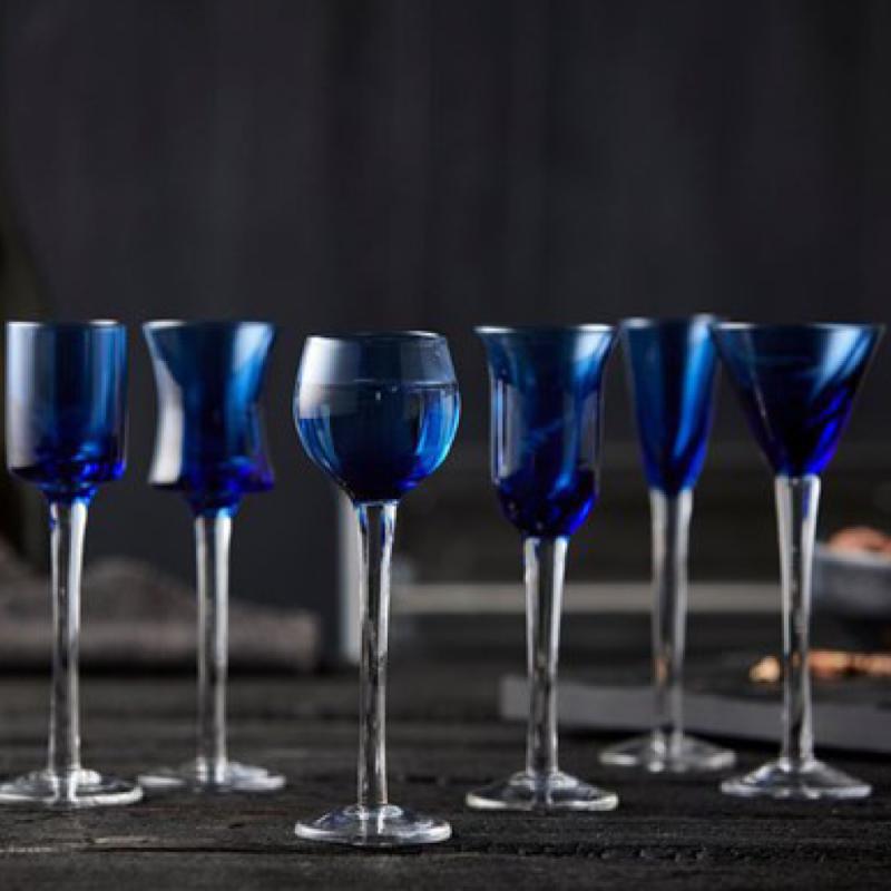 Lyngby Glas Snapsglass på stett 6 stk blå