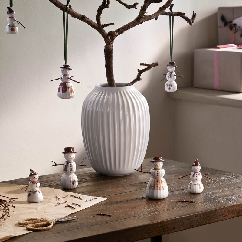 Kähler Hammershøi Christmas snøgutt hengende 7 cm hvit m/ dekor