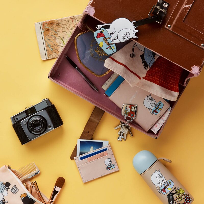 MoominArabia Mummi kortholder 10,5x7,5 cm Ferieklar